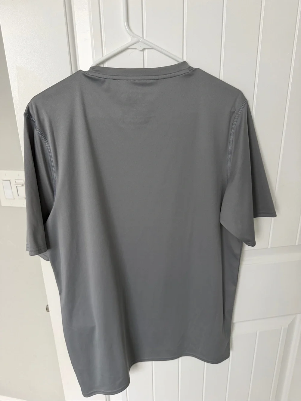Speedo Men’s Gray Athletic Short Sleeve Tee